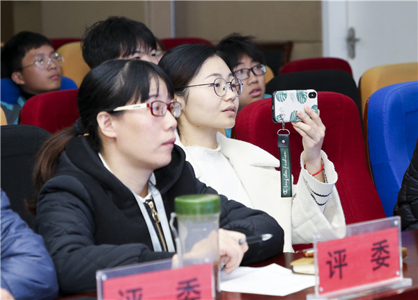直擊現(xiàn)場(chǎng)——南京新華·屯和直播海報(bào)設(shè)計(jì)大賽復(fù)賽重磅來(lái)襲！