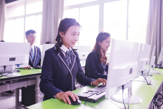 女生學什么專好？學什么<a href=http://njxh.cn target=_blank class=infotextkey>專業(yè)</a>有前途？