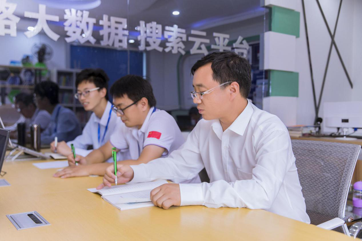 @來新華，給你一個燦爛的前程