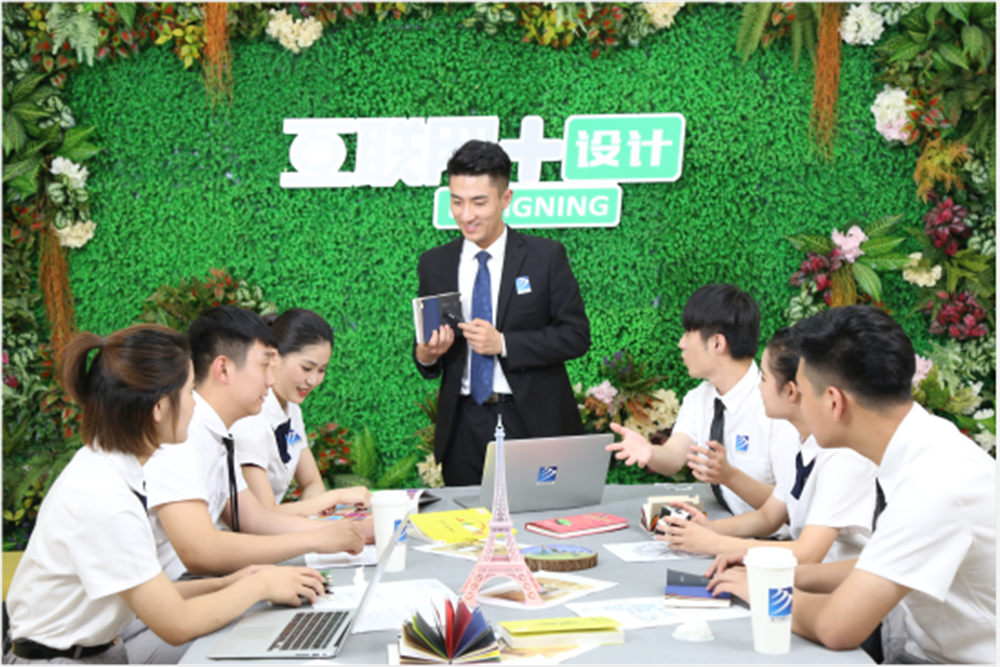 新華<a href=http://njxh.cn target=_blank class=infotextkey>專業(yè)</a>說——中國網(wǎng)民破9億，UI設(shè)計蓬勃發(fā)展！