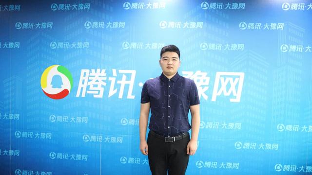 新華電腦學(xué)校青年學(xué)子就是這個(gè)樣兒！