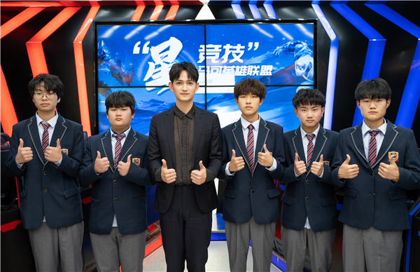 馬可來(lái)新華重拾校園生活，青春“競(jìng)”是精彩！