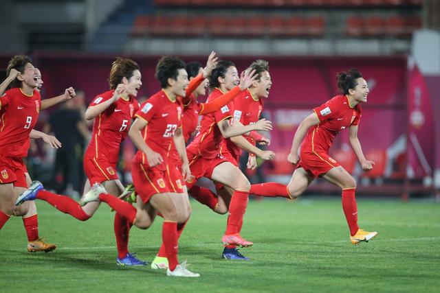 中國(guó)女足闖進(jìn)亞洲杯決賽，滿滿的女性力量!