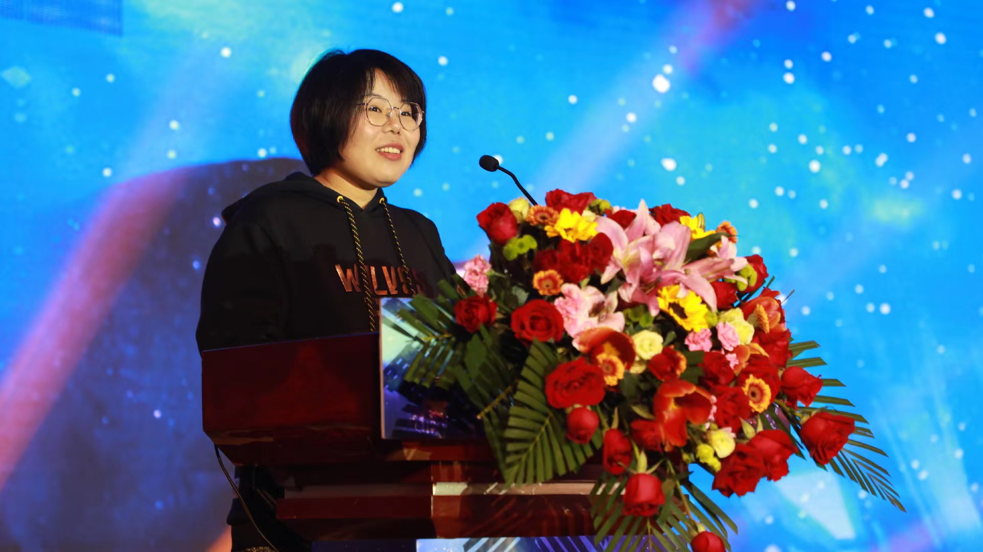 新“競”之力，狼隊(duì)電子競技俱樂部青訓(xùn)人才孵化基地落地新華