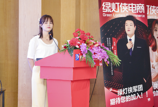 大咖來了！企業(yè)專家進(jìn)校園，助力學(xué)子大發(fā)展！
