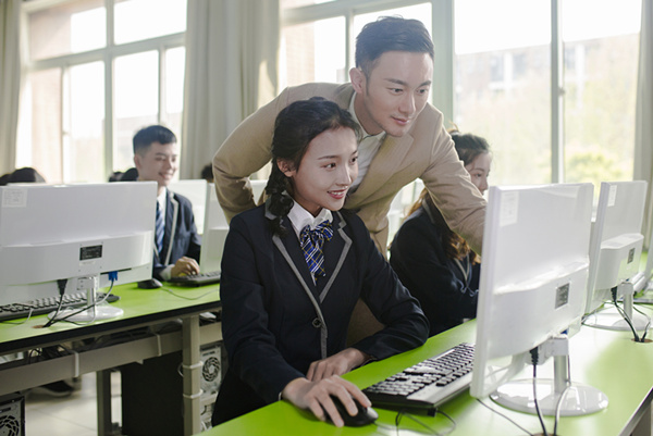 初中女生學(xué)什么好？